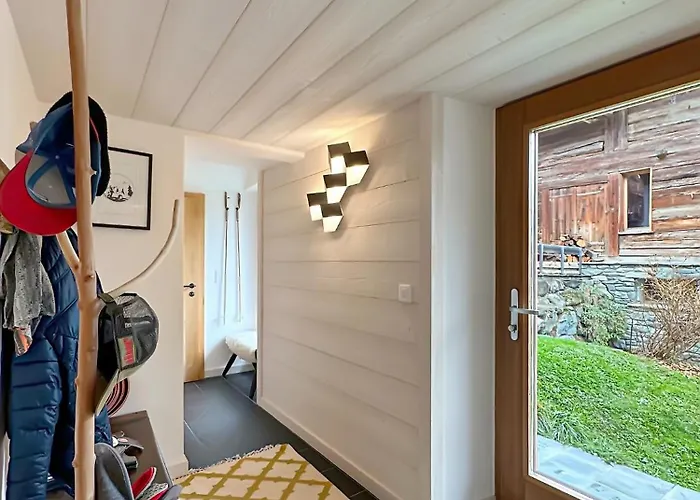 Perfect 10 Mns From Verbier, Swiss Alps アパート *